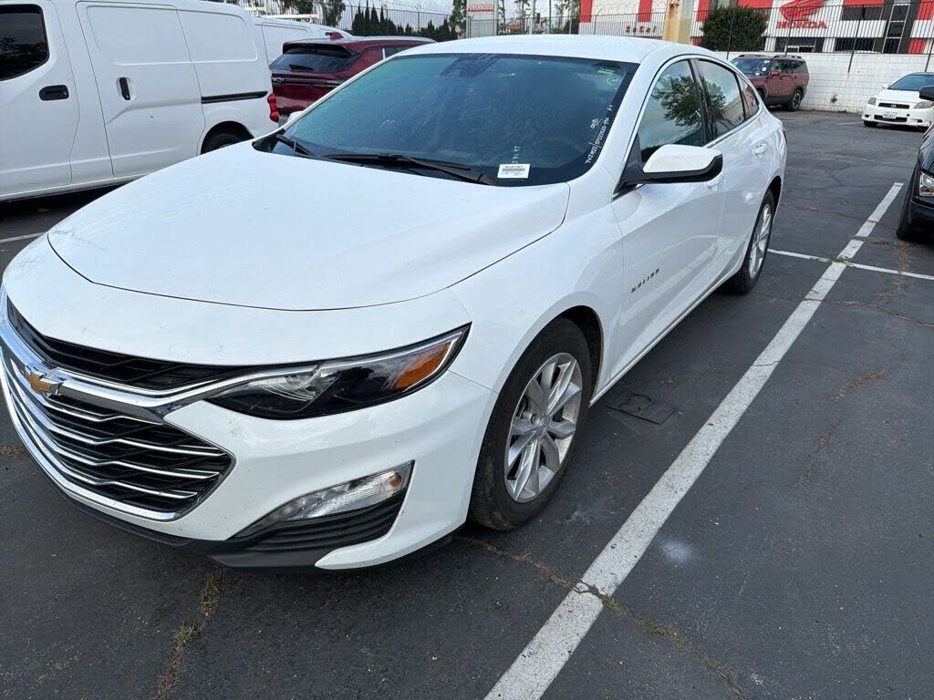 2025 CHEVROLET Malibu