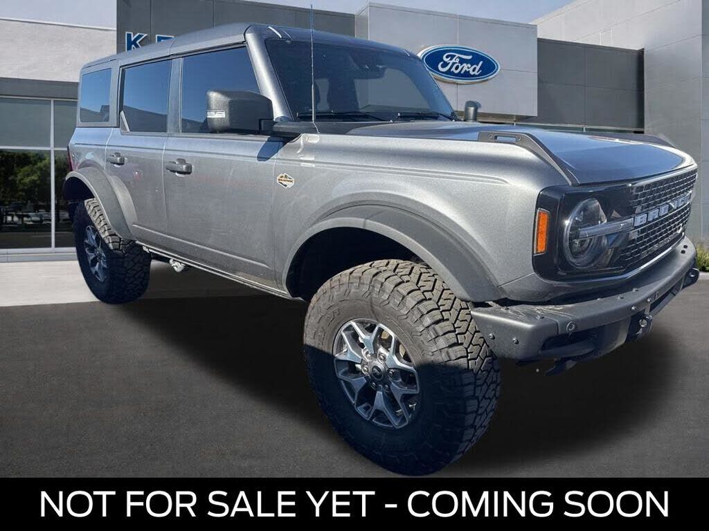 2024 FORD Bronco