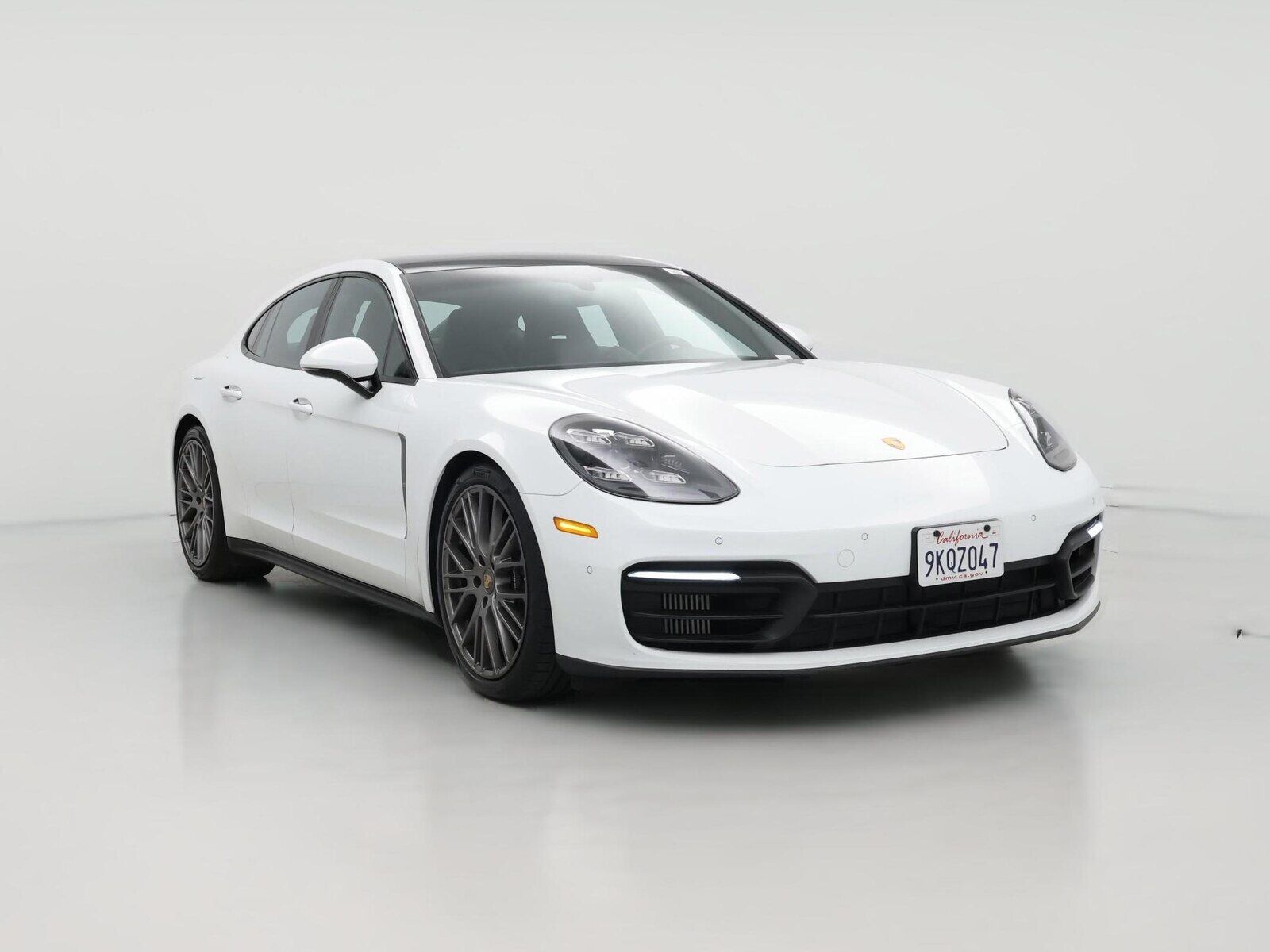 2022 PORSCHE Panamera