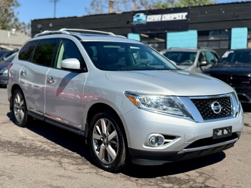 2014 NISSAN Pathfinder