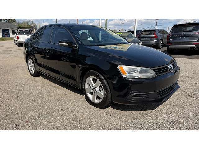 2012 VOLKSWAGEN Jetta