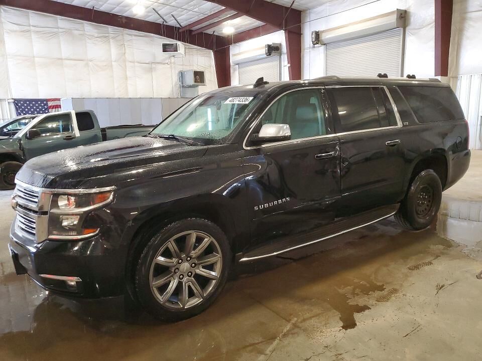 2015 CHEVROLET Suburban