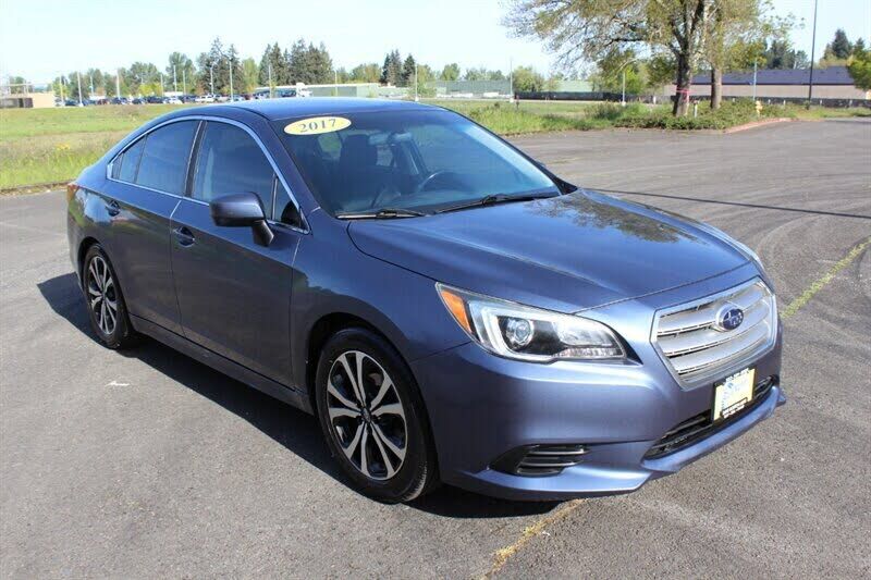 2017 SUBARU Legacy