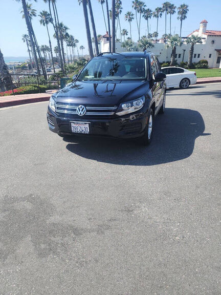 2016 VOLKSWAGEN Tiguan