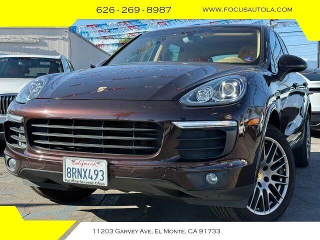 2017 PORSCHE Cayenne