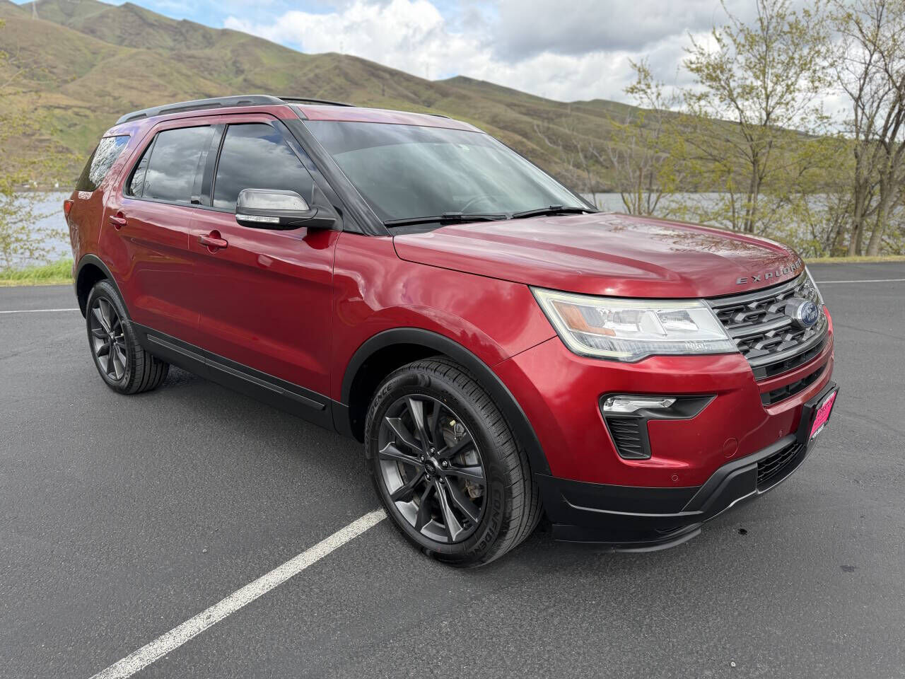 2018 FORD Explorer