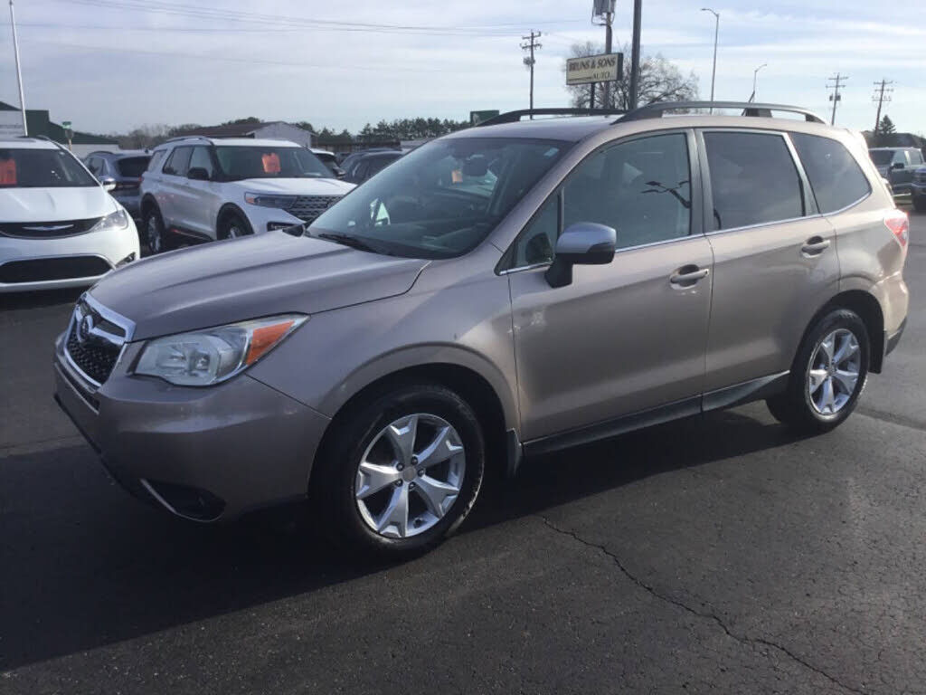 2014 SUBARU Forester