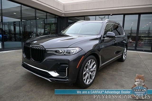 2021 BMW X7