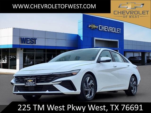 2024 HYUNDAI Elantra