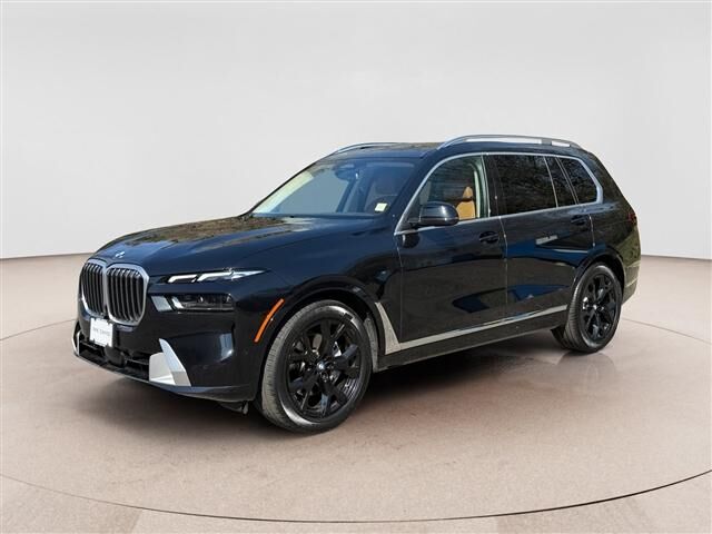 2025 BMW X7