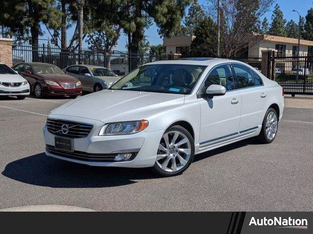2015 VOLVO S80
