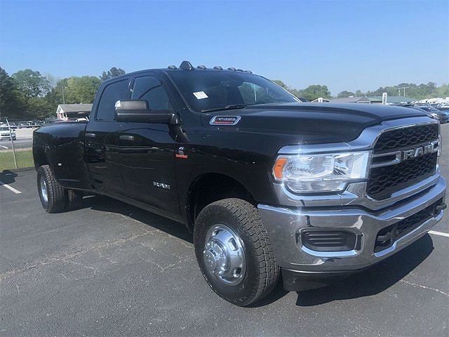2022 RAM 3500