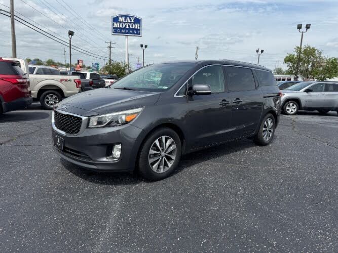 2016 KIA Sedona
