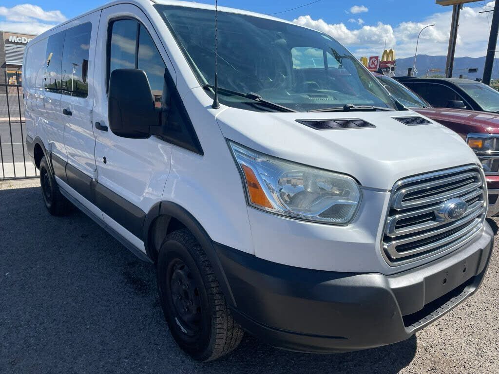 2015 FORD Transit