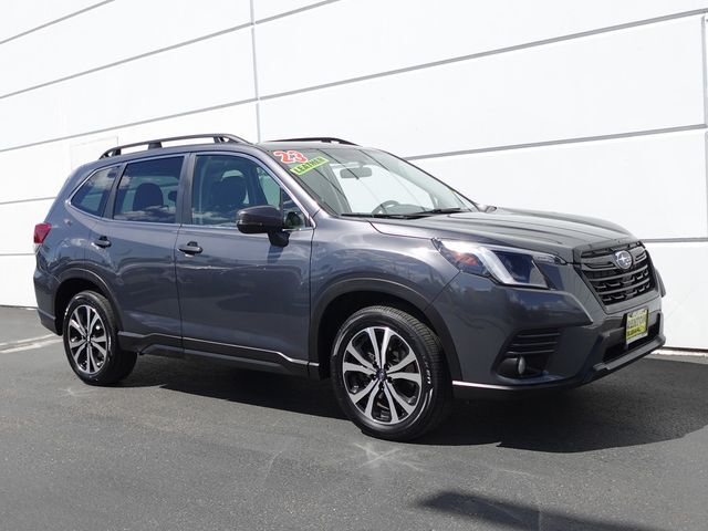 2023 SUBARU Forester