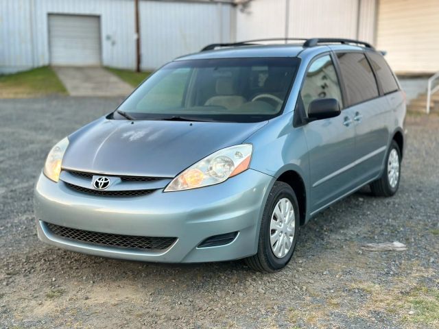 2008 TOYOTA Sienna
