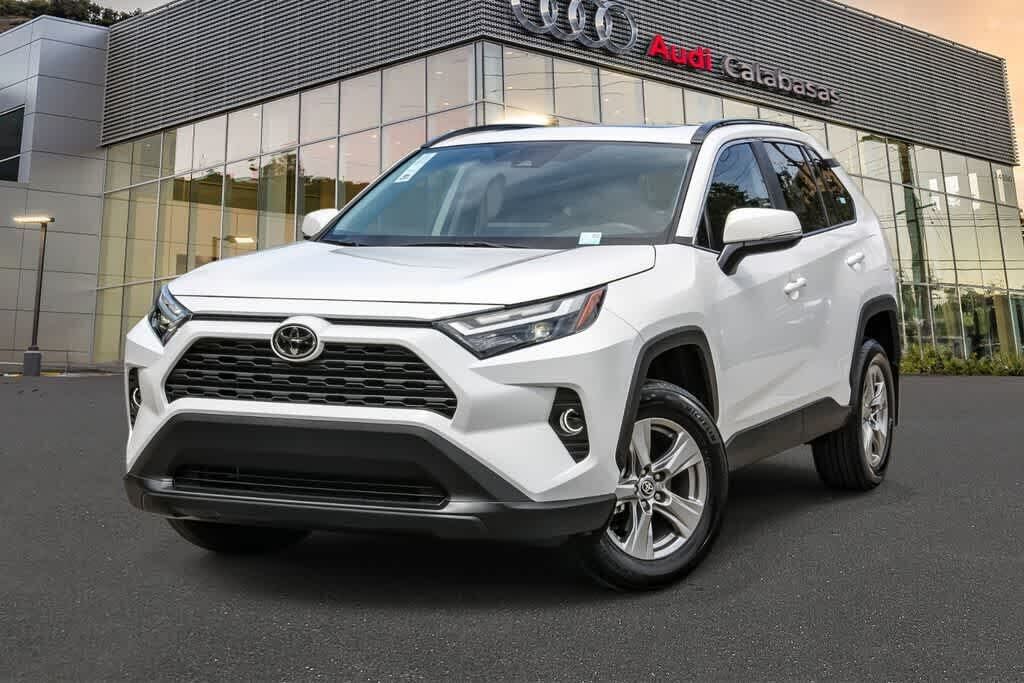 2024 TOYOTA RAV4