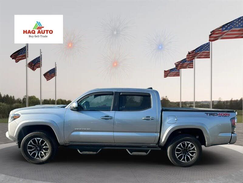 2022 TOYOTA Tacoma