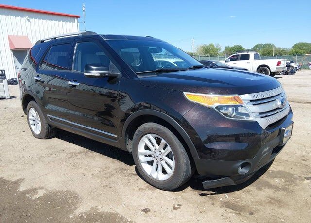 2014 FORD Explorer