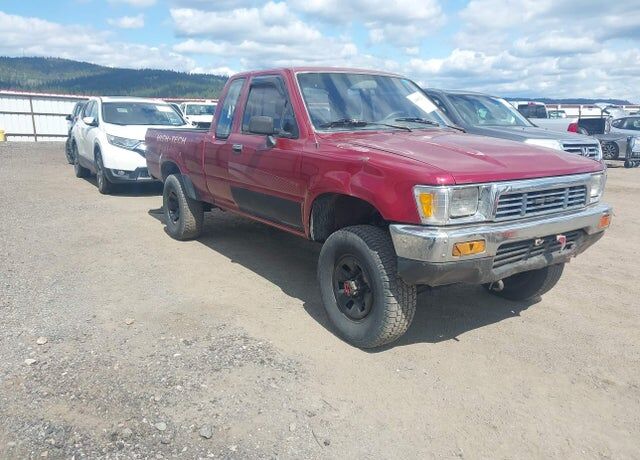 1989 TOYOTA Pick-Up