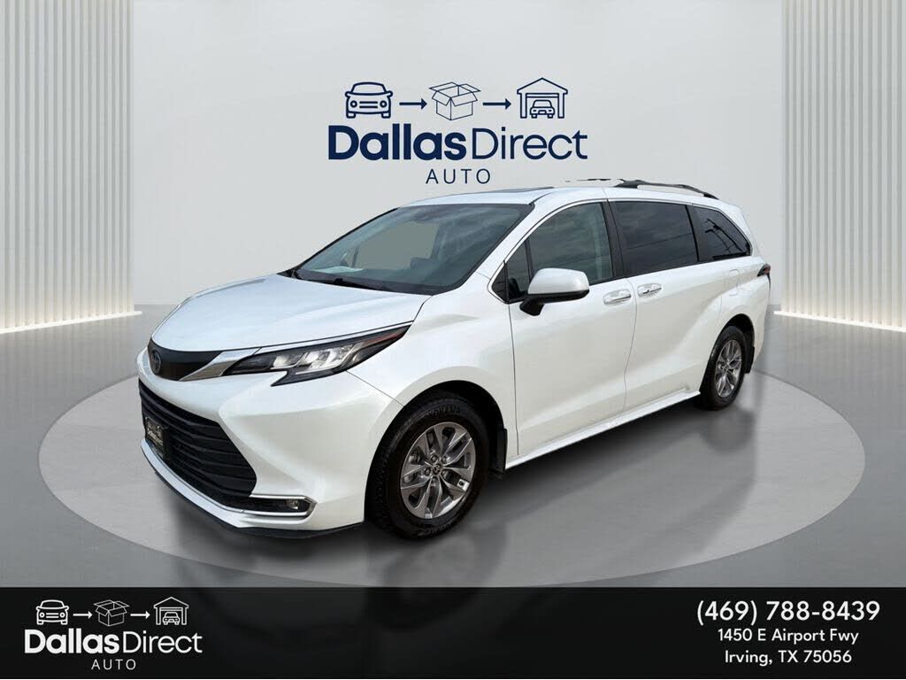 2022 TOYOTA Sienna