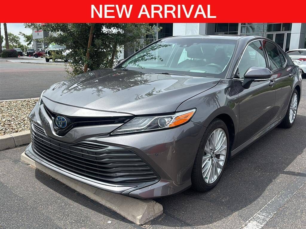 2018 TOYOTA Camry