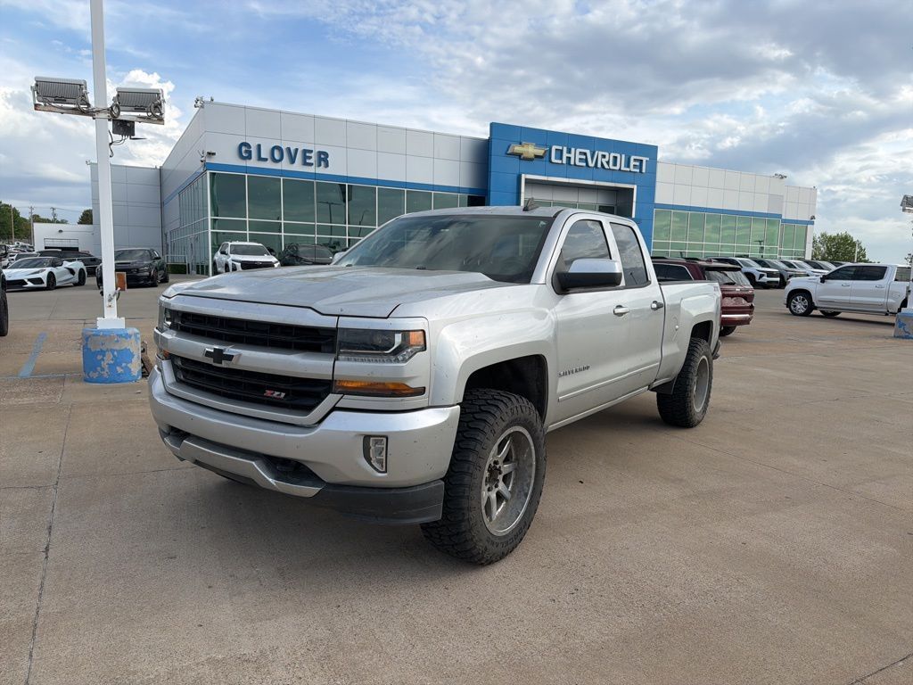 2017 CHEVROLET Silverado