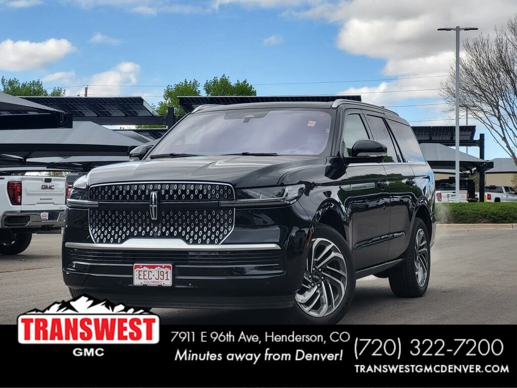 2025 LINCOLN Navigator