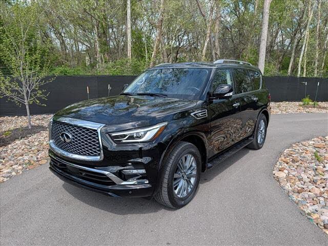 2022 INFINITI QX80