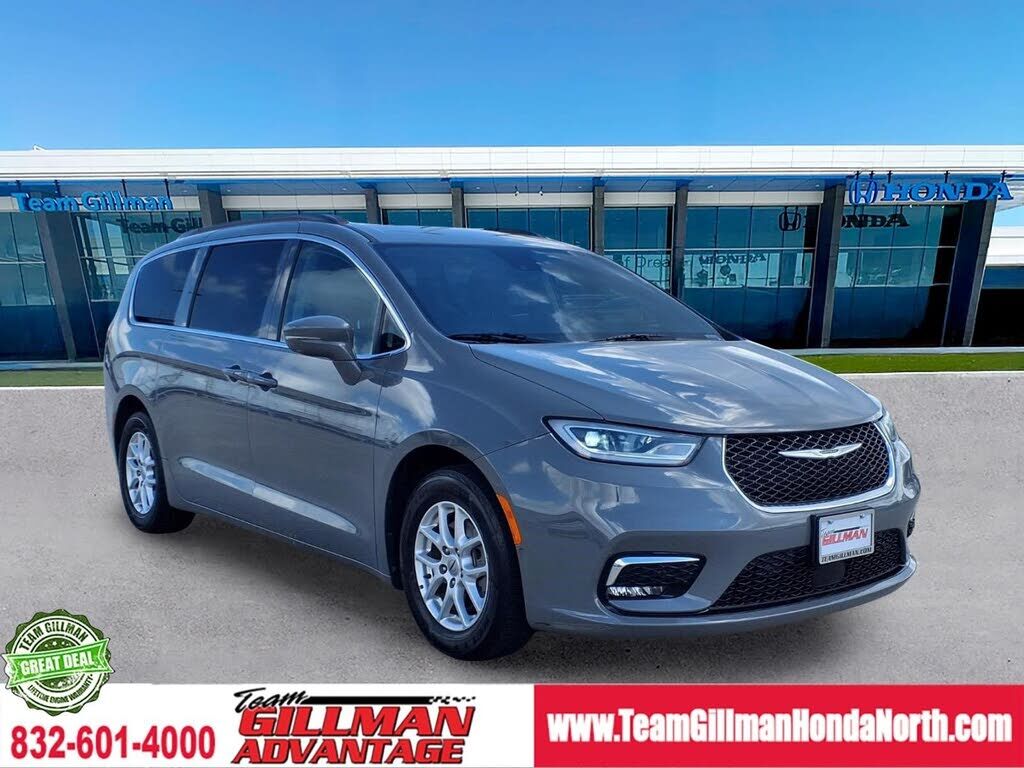 2022 CHRYSLER Pacifica