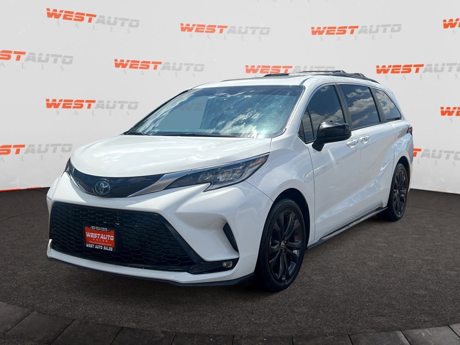 2022 TOYOTA Sienna