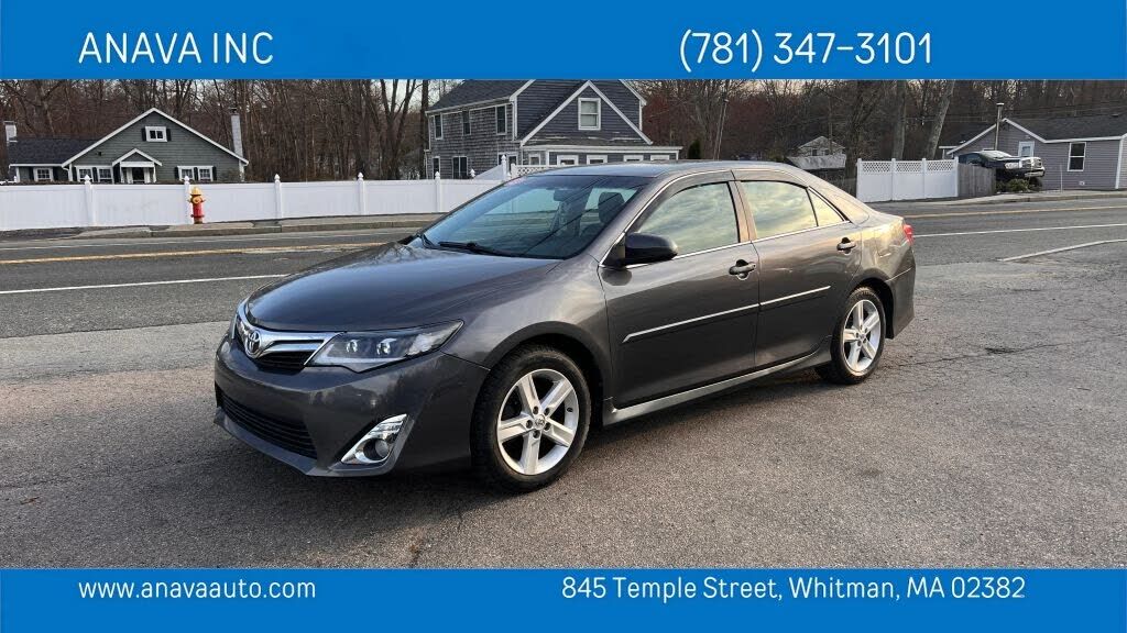 2013 TOYOTA Camry