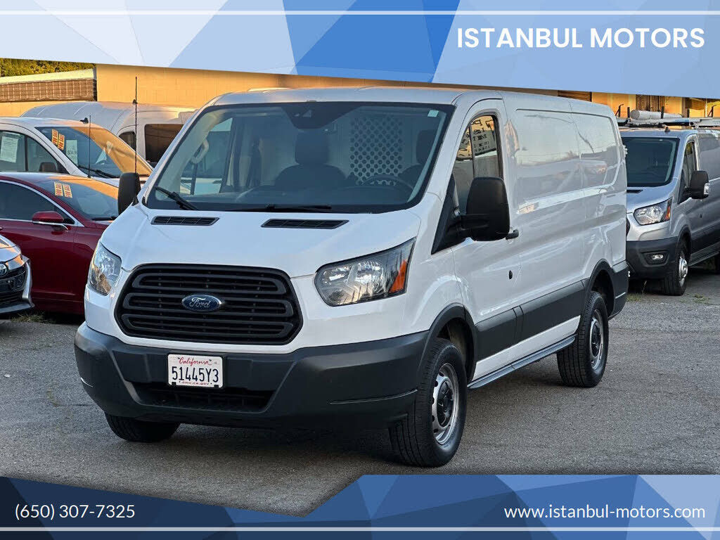 2017 FORD Transit