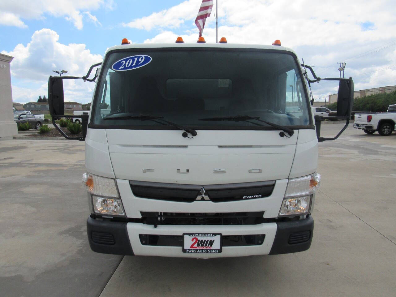 2019 MITSUBISHI FUSO FE140