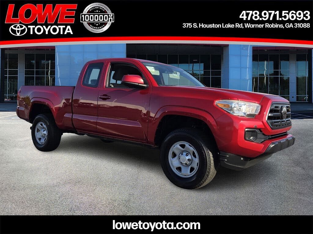 2018 TOYOTA Tacoma