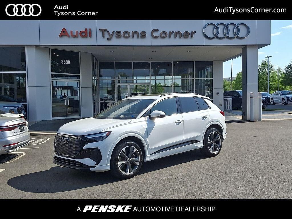 2023 AUDI Q4