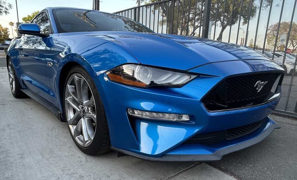 2019 FORD Mustang