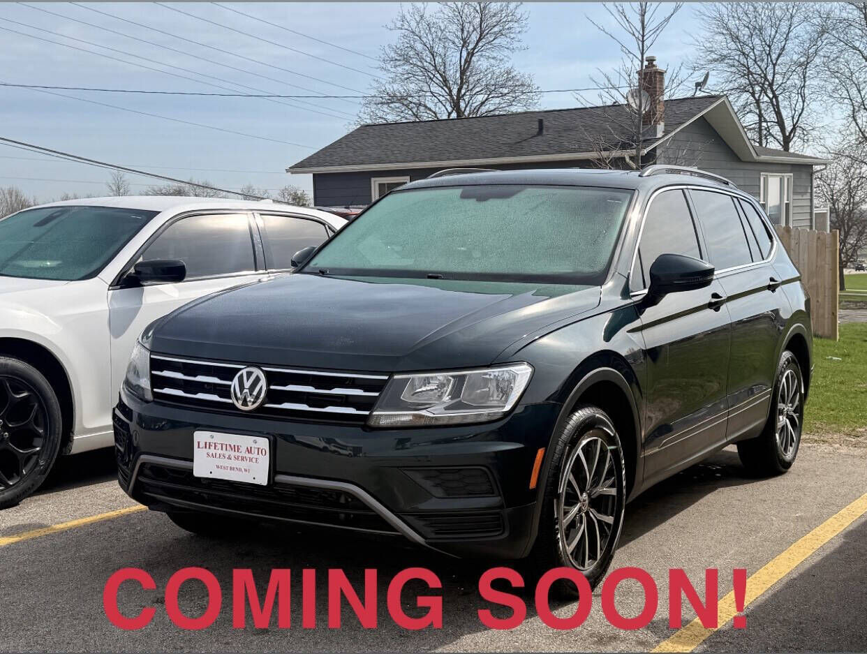 2019 VOLKSWAGEN Tiguan