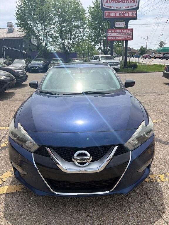 2016 NISSAN Maxima