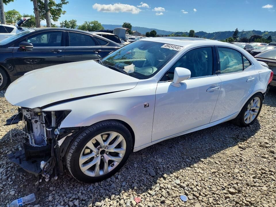 2018 LEXUS IS
