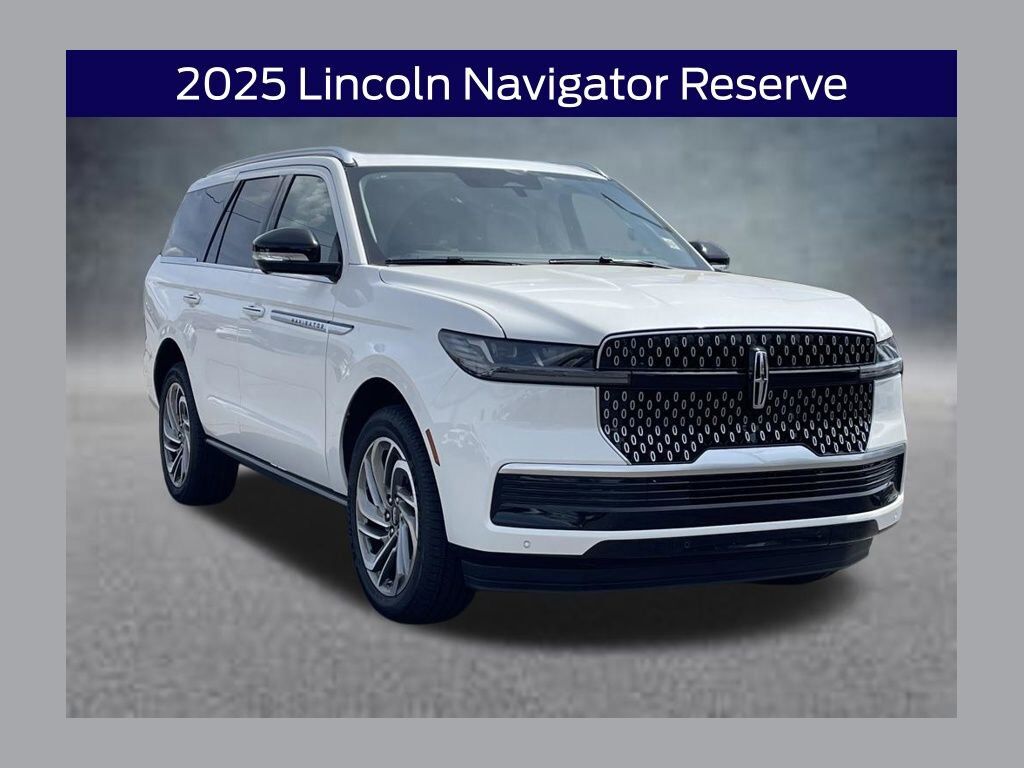 2025 LINCOLN Navigator