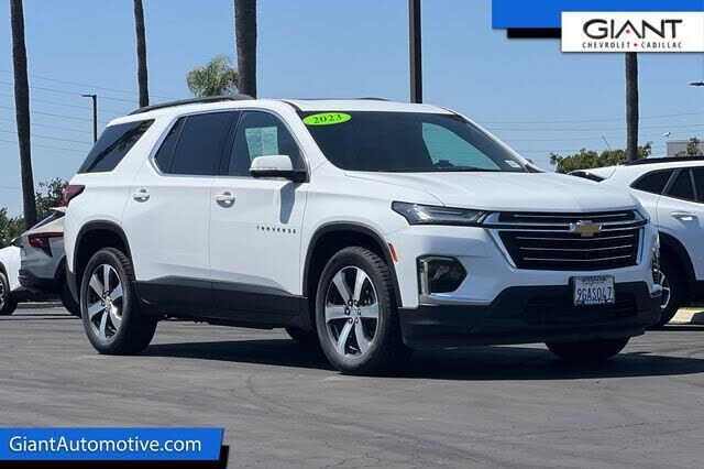 2023 CHEVROLET Traverse