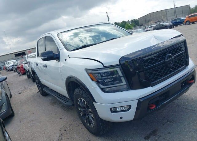 2021 NISSAN Titan