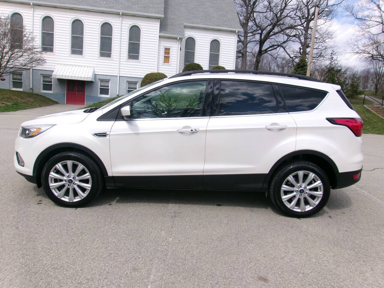 2019 FORD Escape