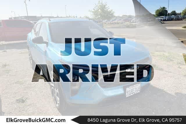 2025 CHEVROLET Trax