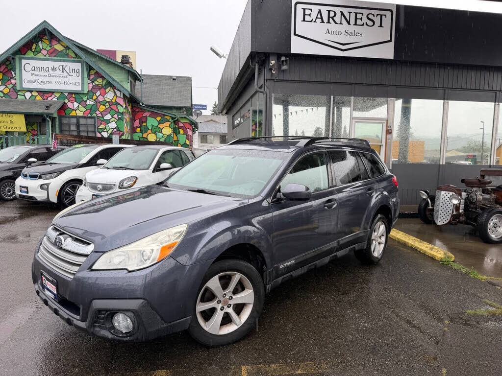 2014 SUBARU Outback
