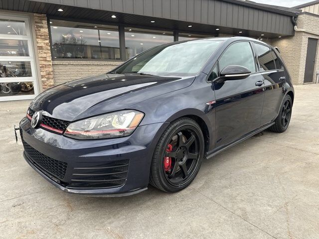 2017 VOLKSWAGEN Golf GTI