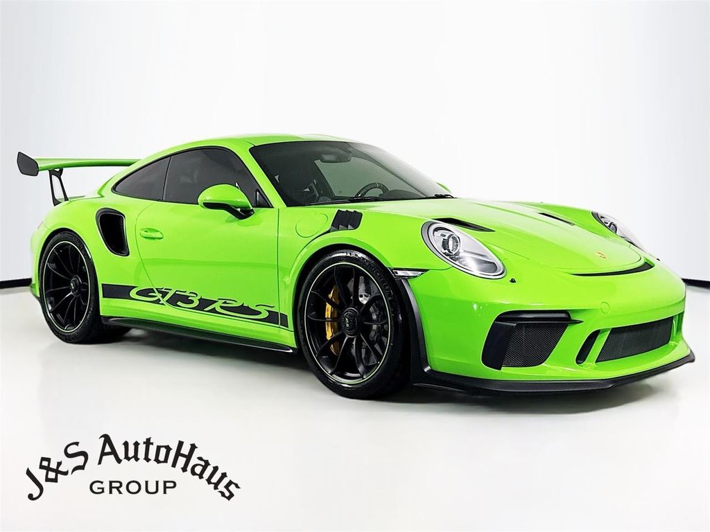 2019 PORSCHE 911
