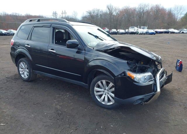 2013 SUBARU Forester