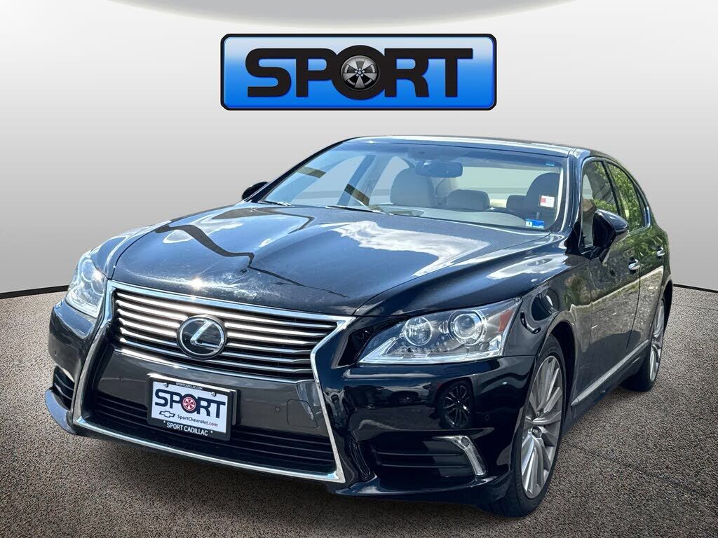 2017 LEXUS LS